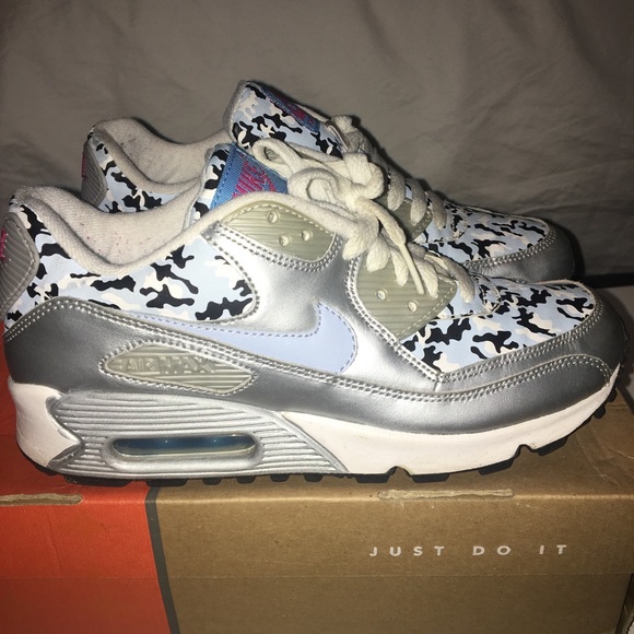 Air Max 90 - Picture 2 of 4